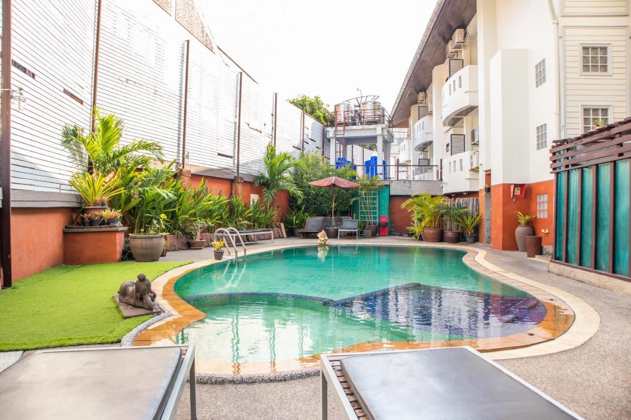 The Album Loft Apartment Patong Exterior photo
